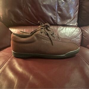 Easy Spirit Casual Shoes